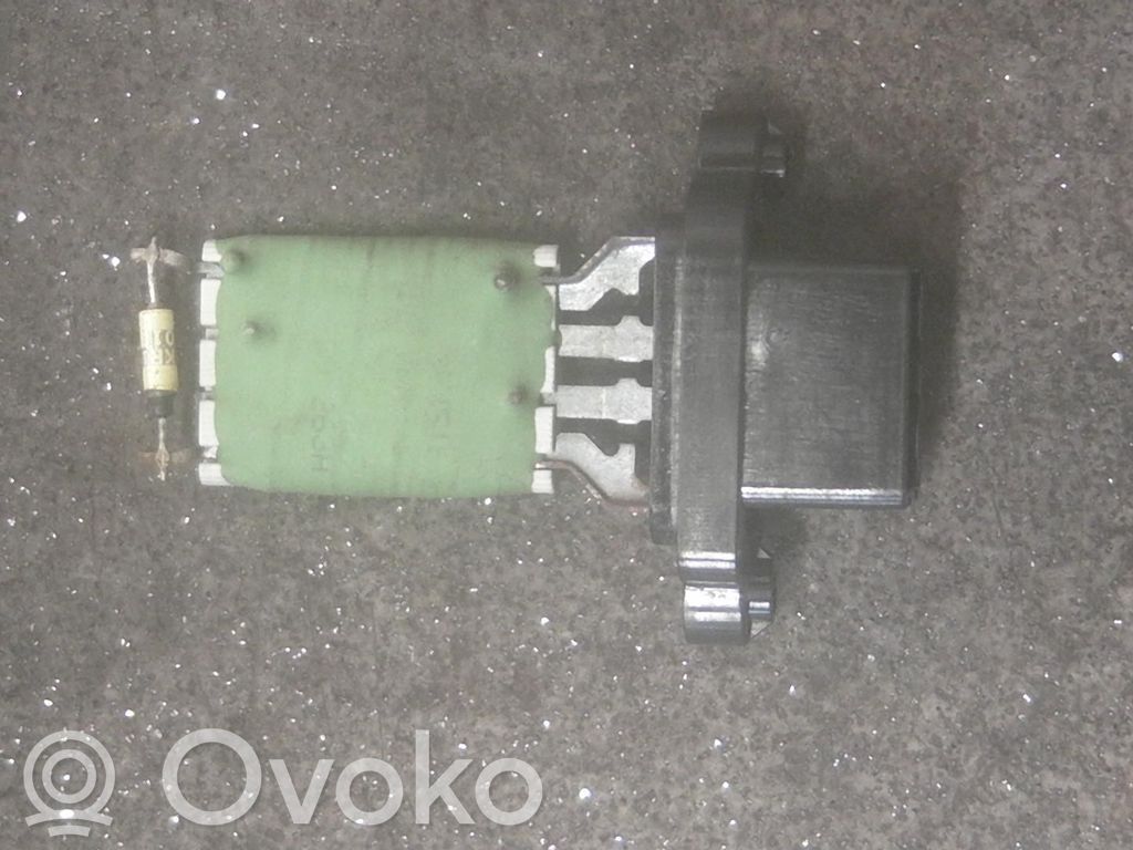 Volkswagen Up Mazā radiatora ventilatora reostats 