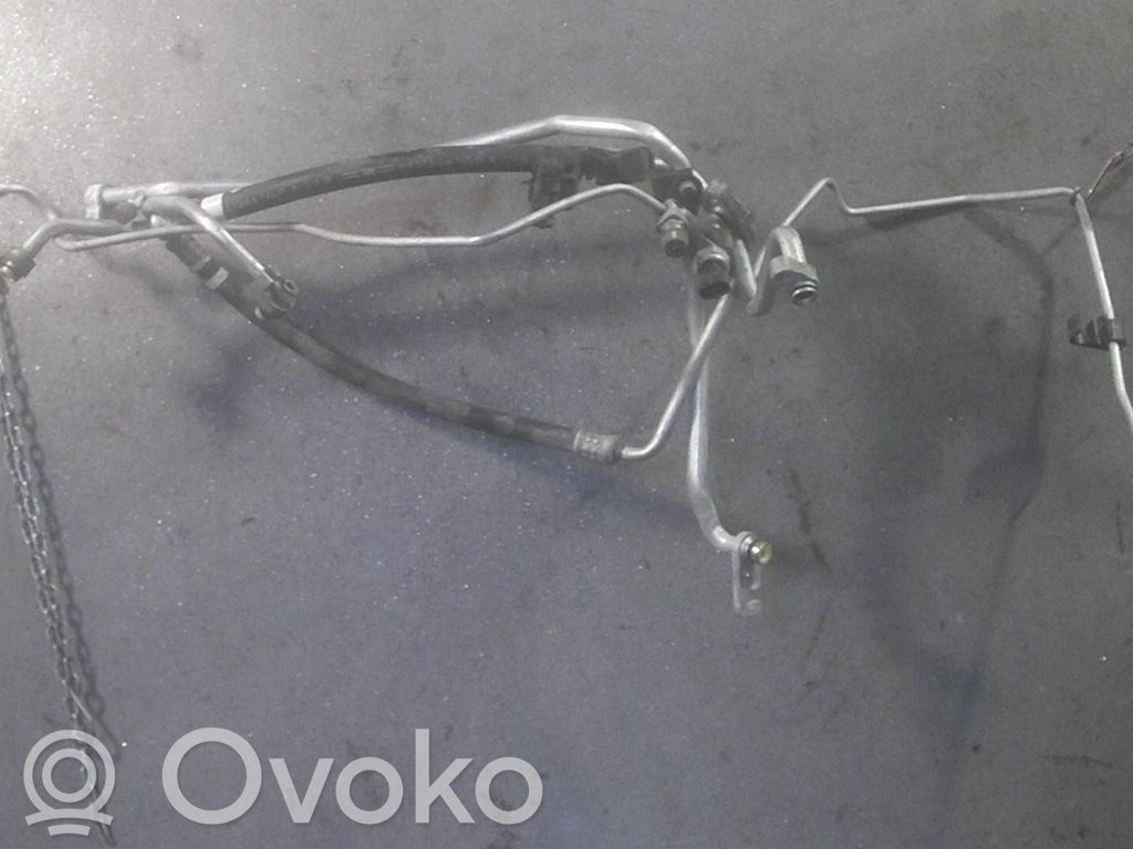Toyota Auris 150 Ilmastointilaitteen putki (A/C) 