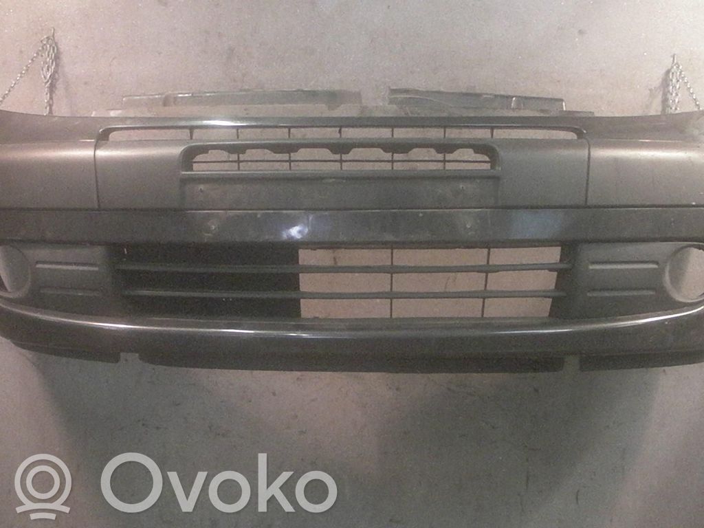 Citroen Xsara Picasso Передний бампер 
