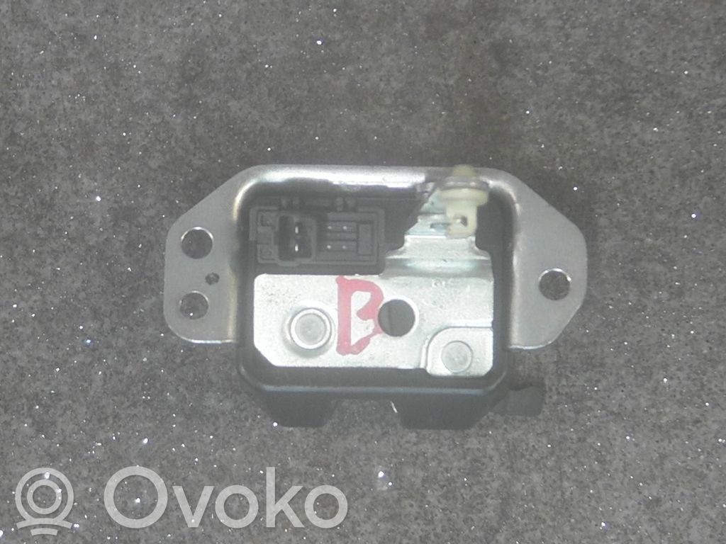 Chevrolet Spark Loading door lock 