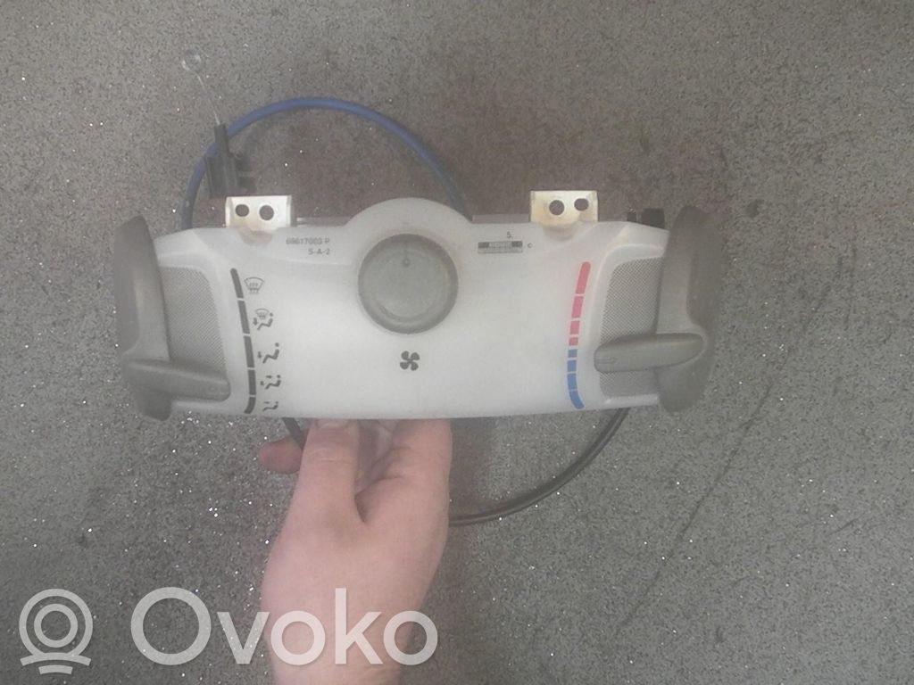 Citroen C1 Climate control unit 