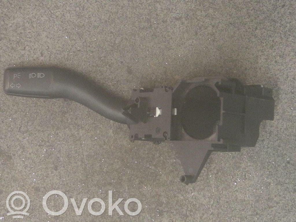 Audi A6 S6 C6 4F Wiper turn signal indicator stalk/switch 