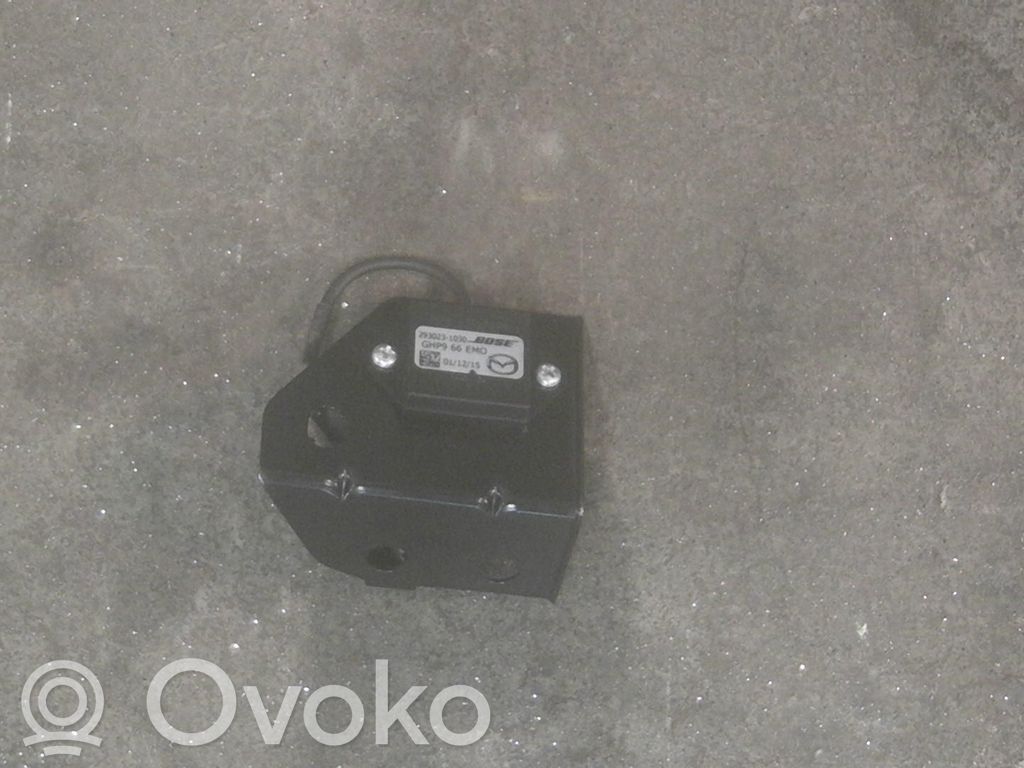 Mazda 6 Radio/CD/DVD/GPS head unit 