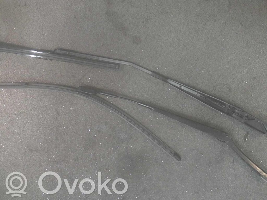 Seat Ibiza IV (6J,6P) Braccio della spazzola tergicristallo anteriore 