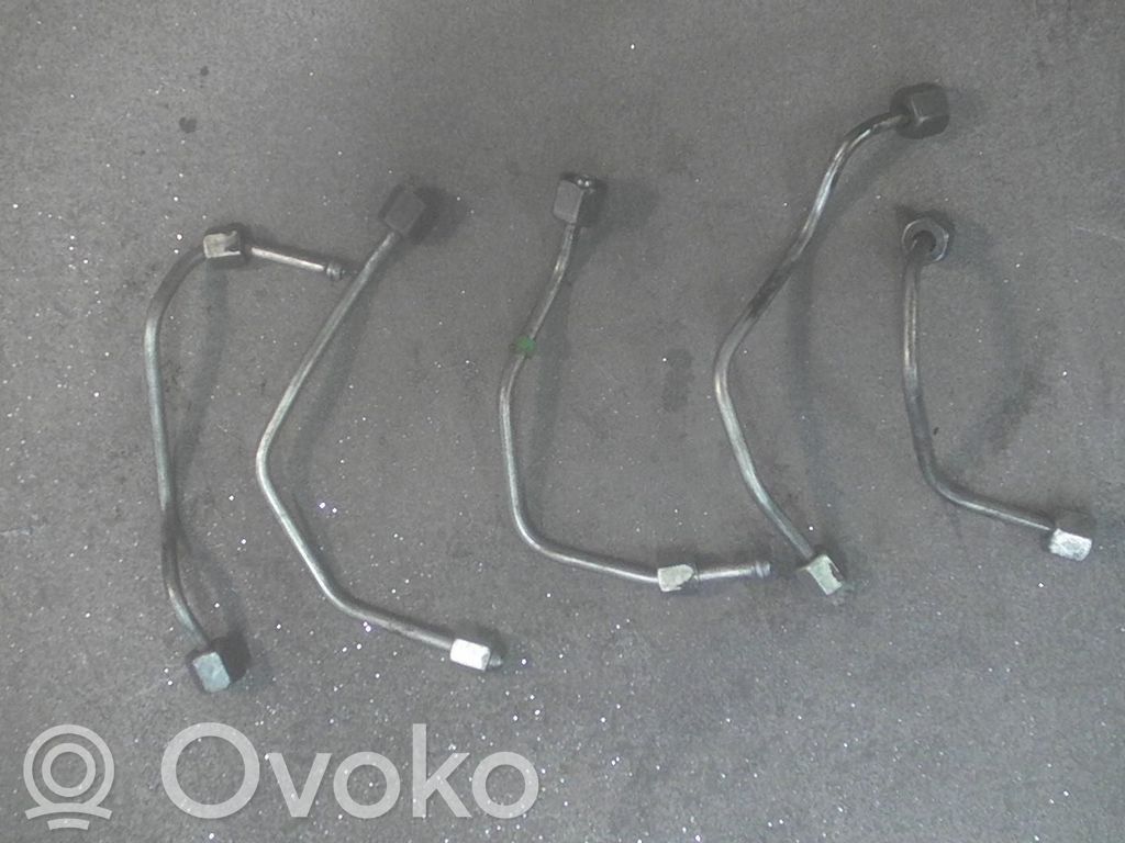 Peugeot 308 Fuel line pipe 