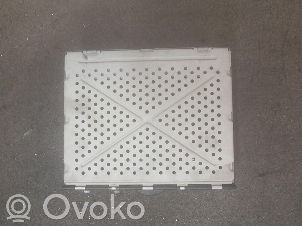 Audi A6 S6 C6 4F Amplificatore 