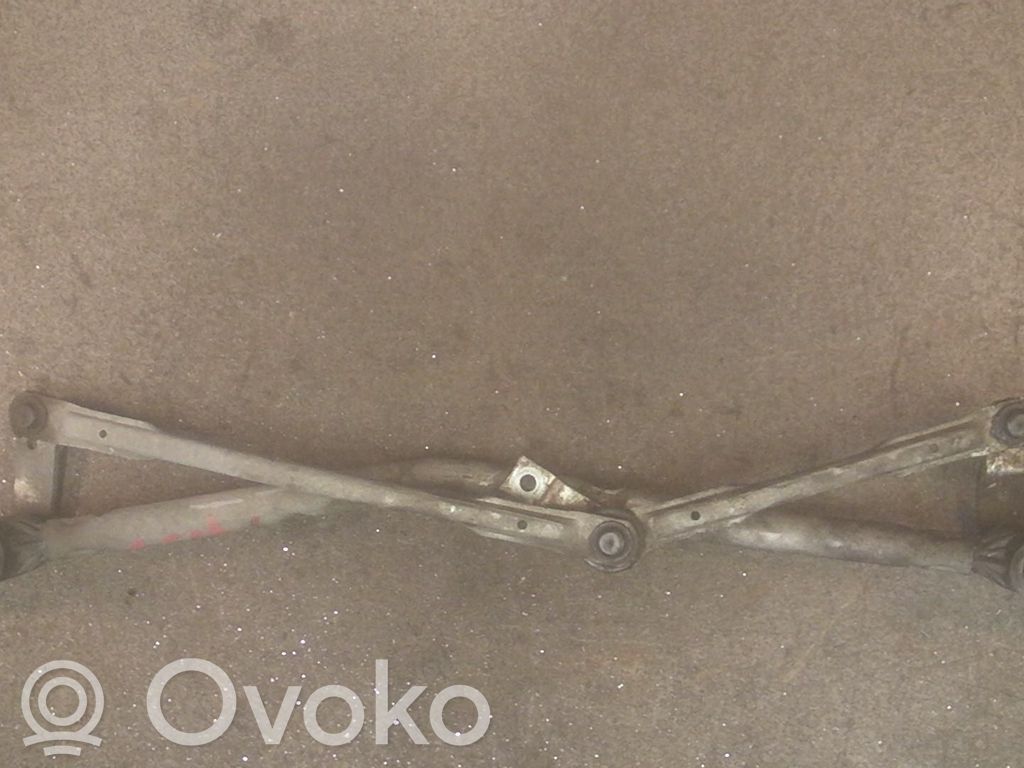 Front wiper linkage   BP4K67360E