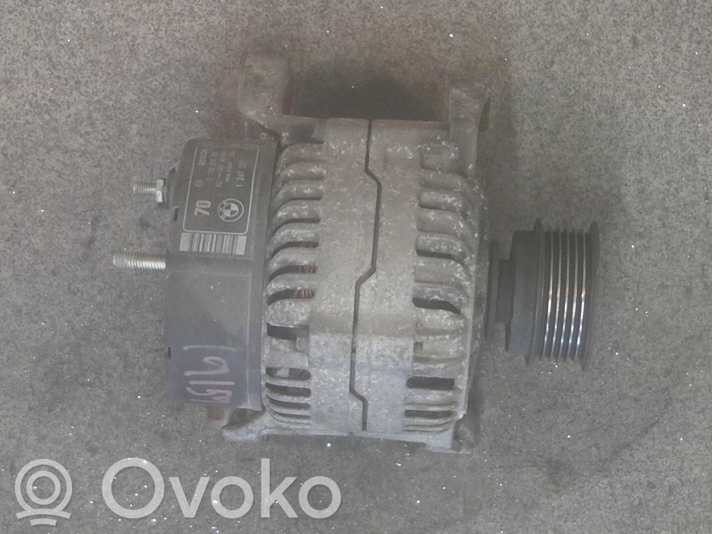 BMW 3 E36 Ģenerators 