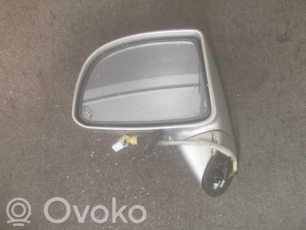 KIA Carens II Specchietto retrovisore elettrico portiera anteriore