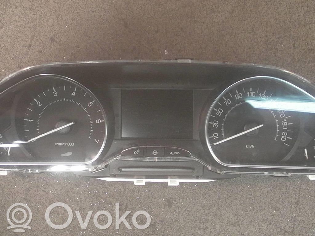 Peugeot 208 I Vitezometru (grup de instrumente) 