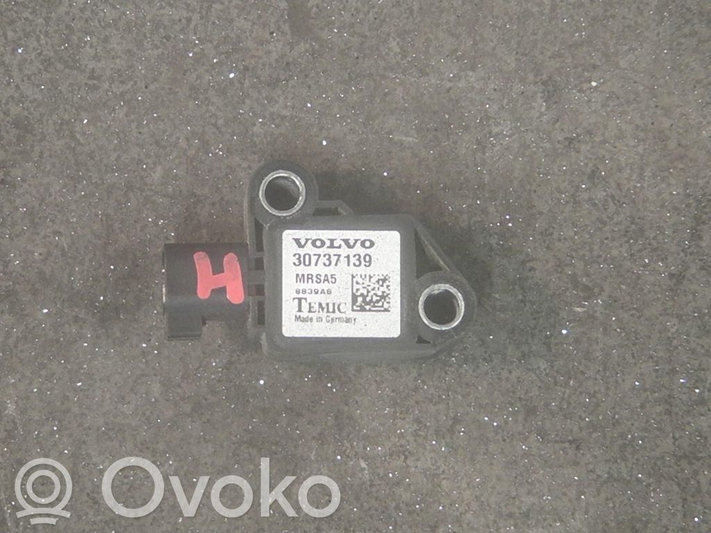 Airbagsensor Crashsensor Drucksensor   HFORRESTE30737139