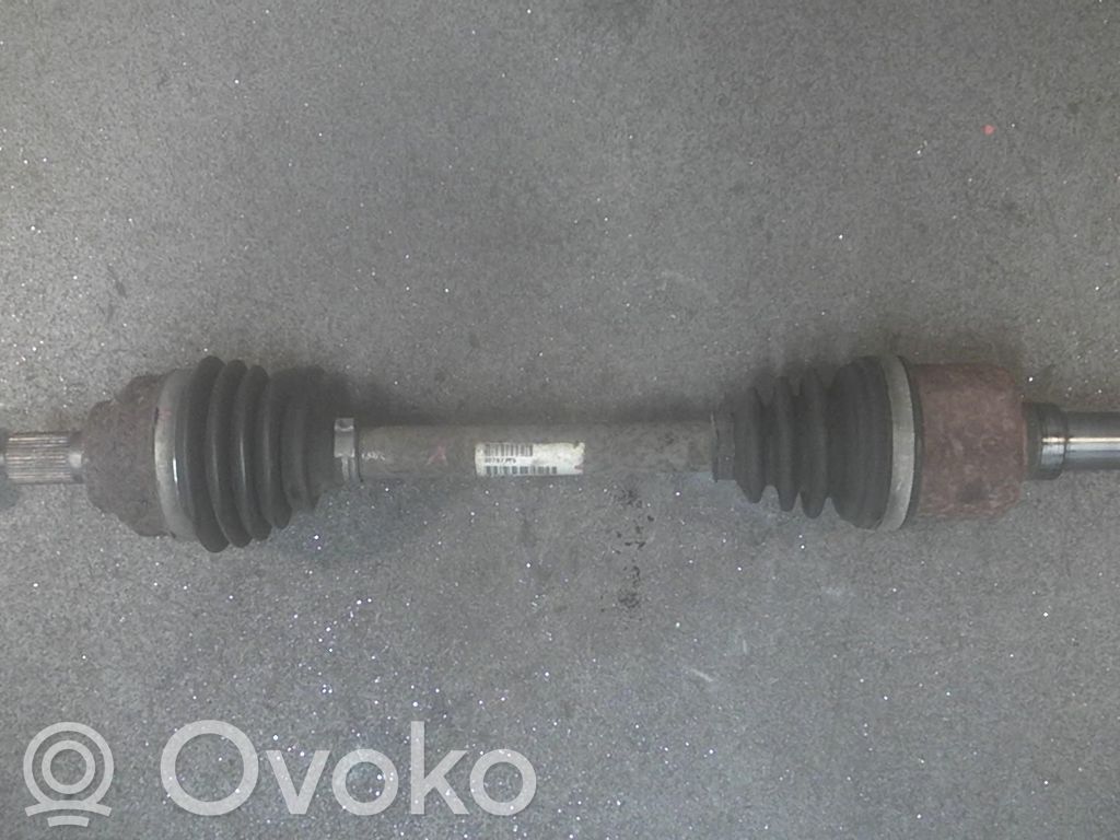 Etuvetoakseli   5TRINS30787775