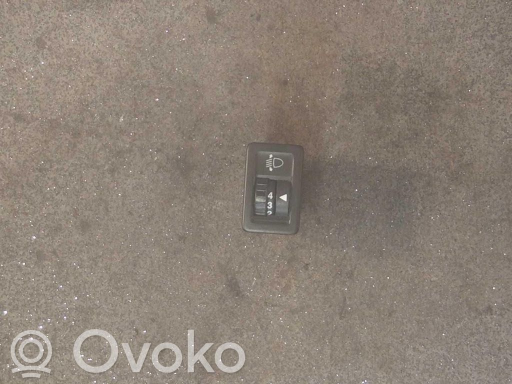 Bouton commande réglage hauteur de phares