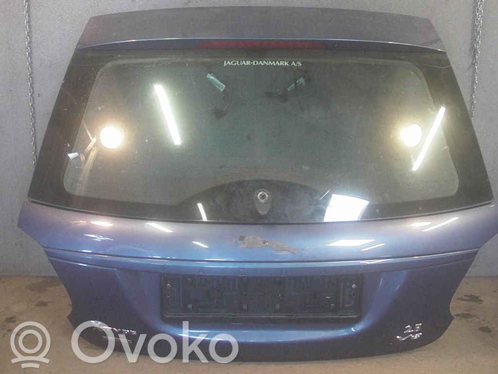 Tailgate/trunk/boot lid