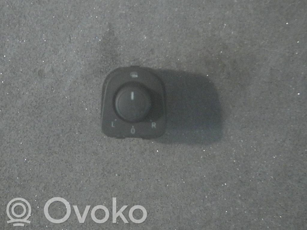 Seat Leon (5F) Other devices 