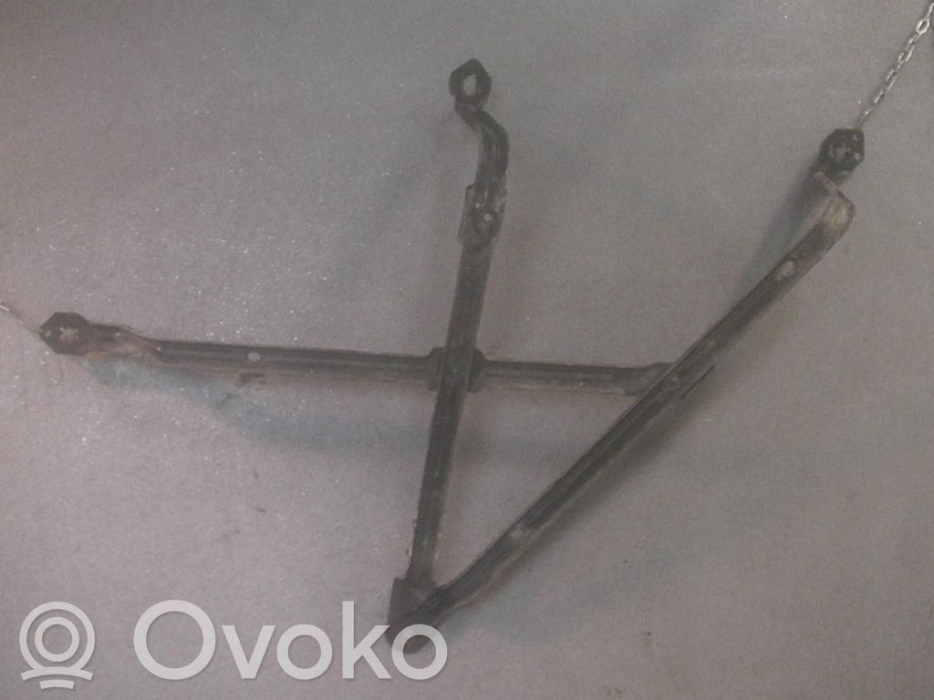 Citroen C4 Grand Picasso Fuel tank mounting bracket 