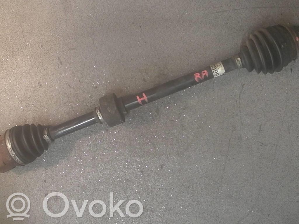 Toyota Yaris Planetară față 