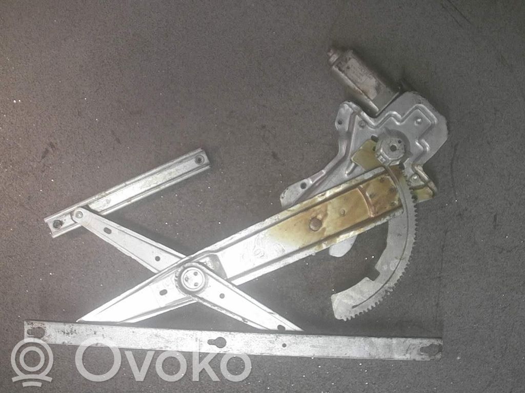 Motor del regulador de la ventanilla de la puerta delantera