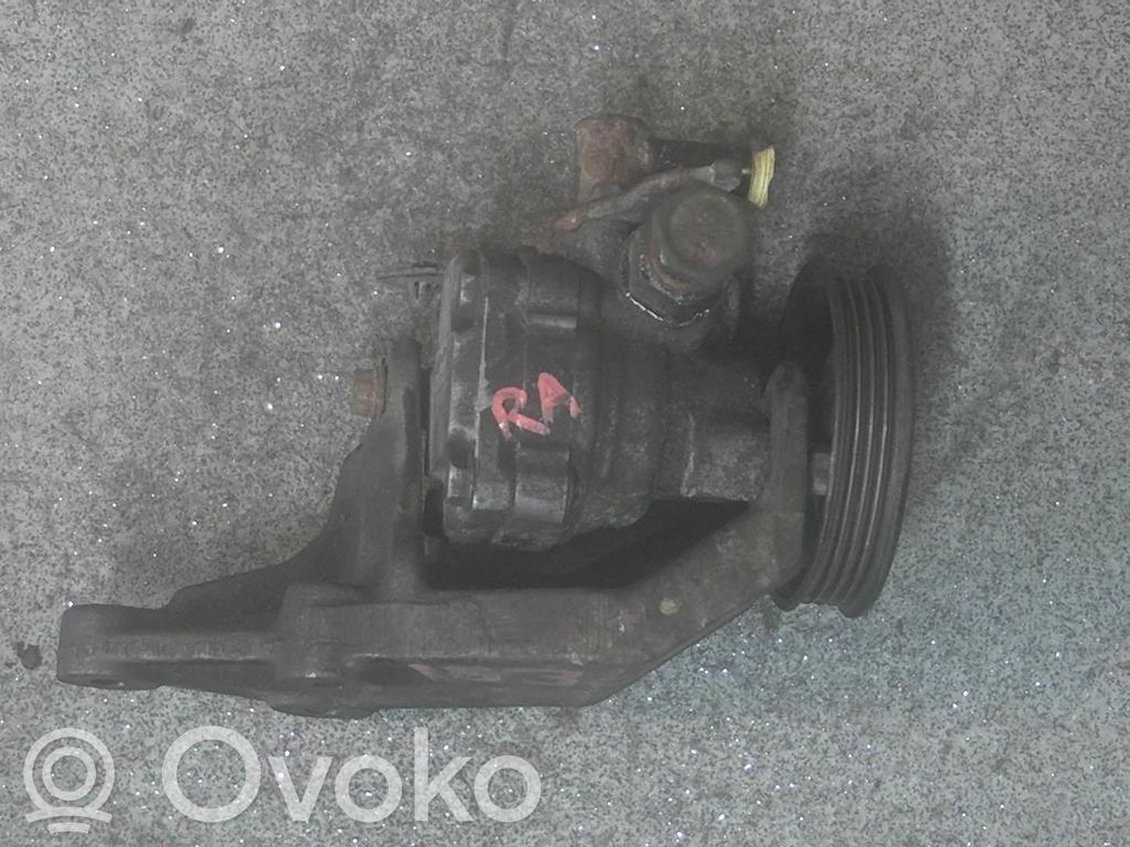 Ohjaustehostimen pumppu