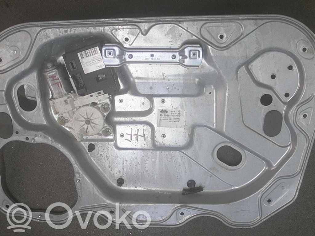 Ford Focus C-MAX Front door window regulator motor 