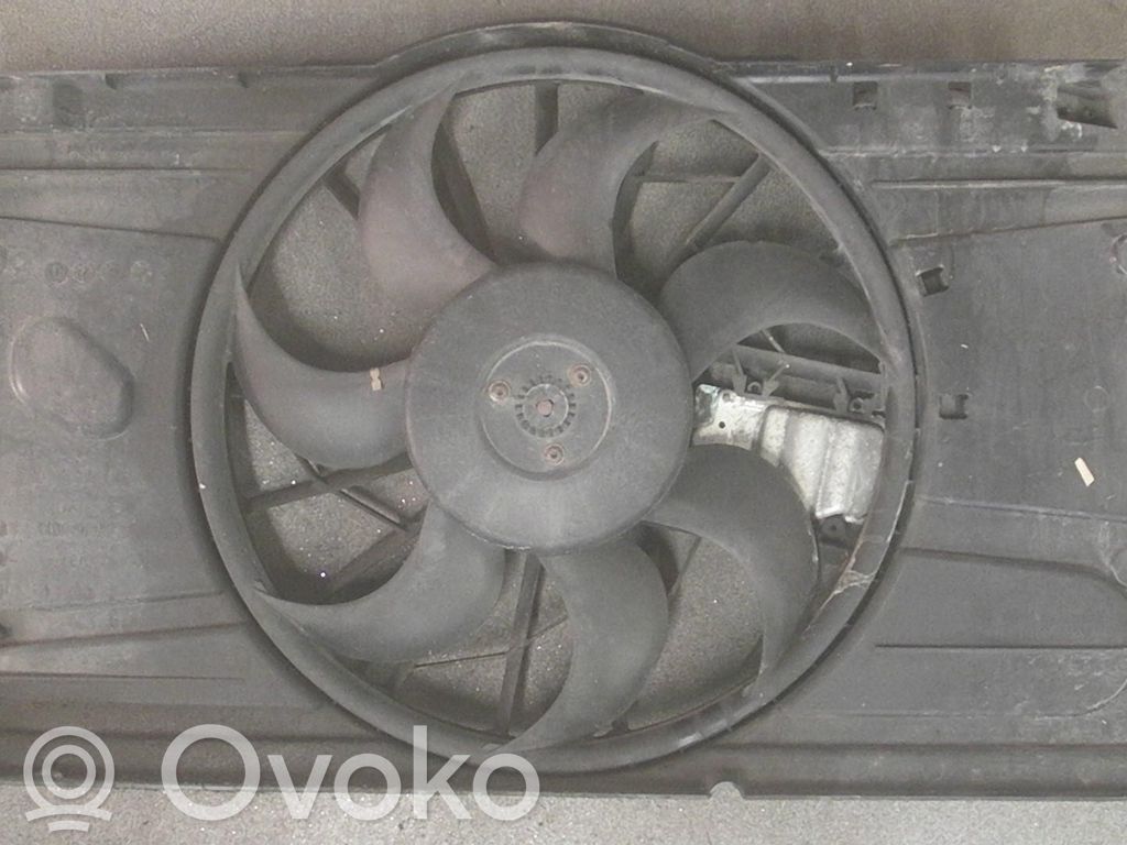 Elektrisks radiatoru ventilators   1530151