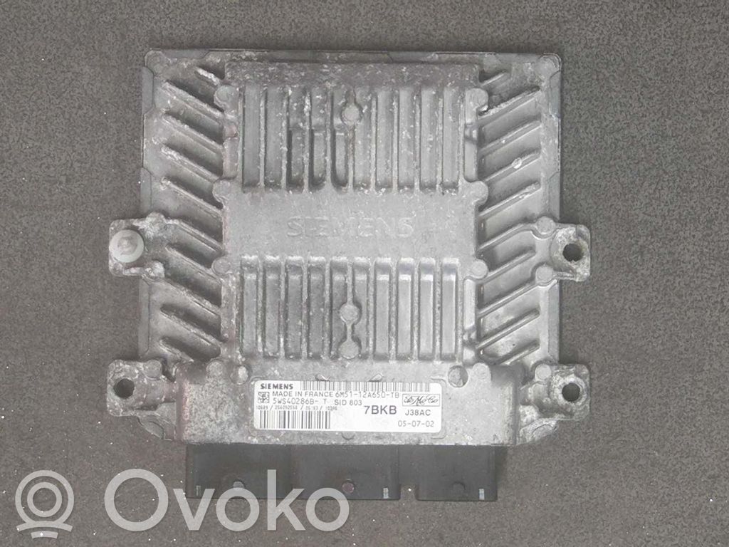 Ford Focus C-MAX Variklio valdymo blokas 