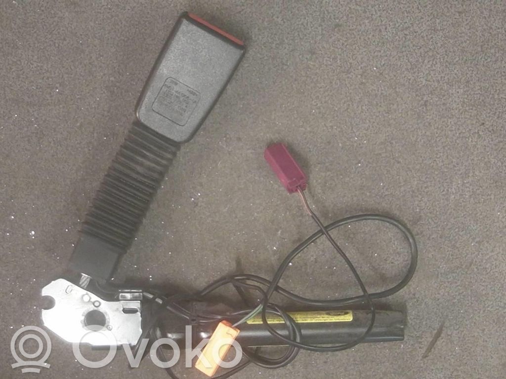 Ford Focus Priekšējās jostas sprādze 