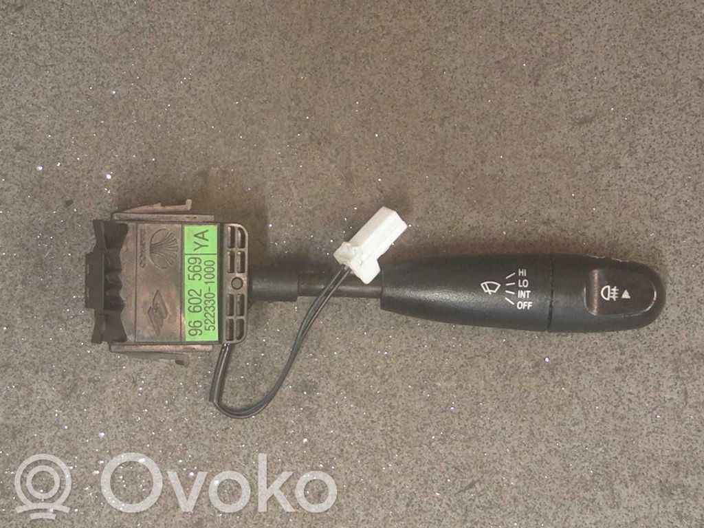 Chevrolet Matiz Commodo, commande essuie-glace/phare 