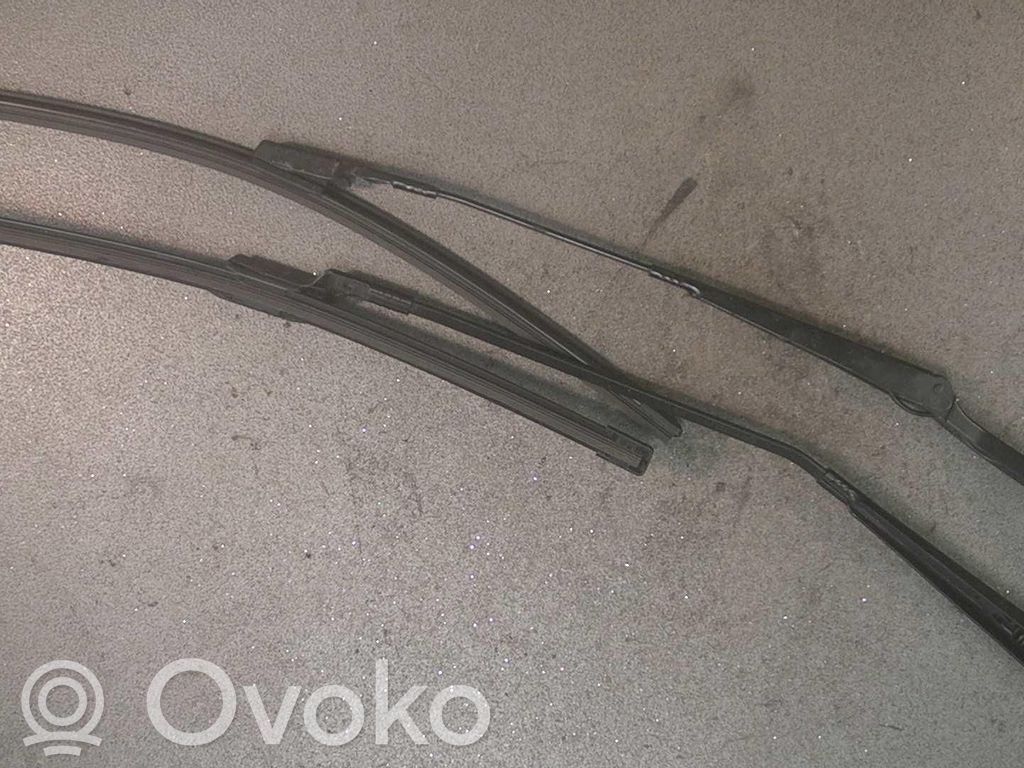 Volkswagen Polo IV 9N3 Braccio della spazzola tergicristallo anteriore