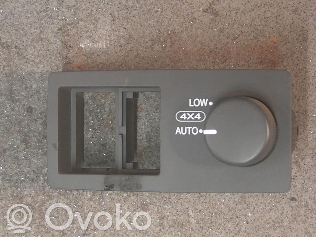 Interrupteur d’éclairage   4WD932603E100