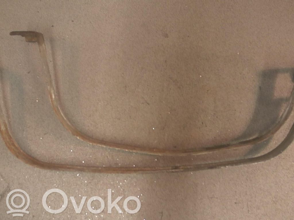 Opel Corsa D Sangle de réservoir de carburant