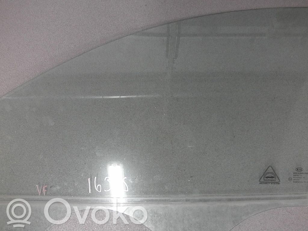 Etuoven ikkunalasi, neliovinen malli