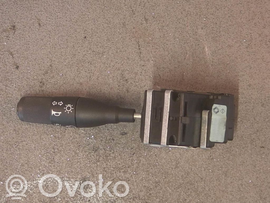 Renault Clio I Lenkstockschalter Kombischalter 