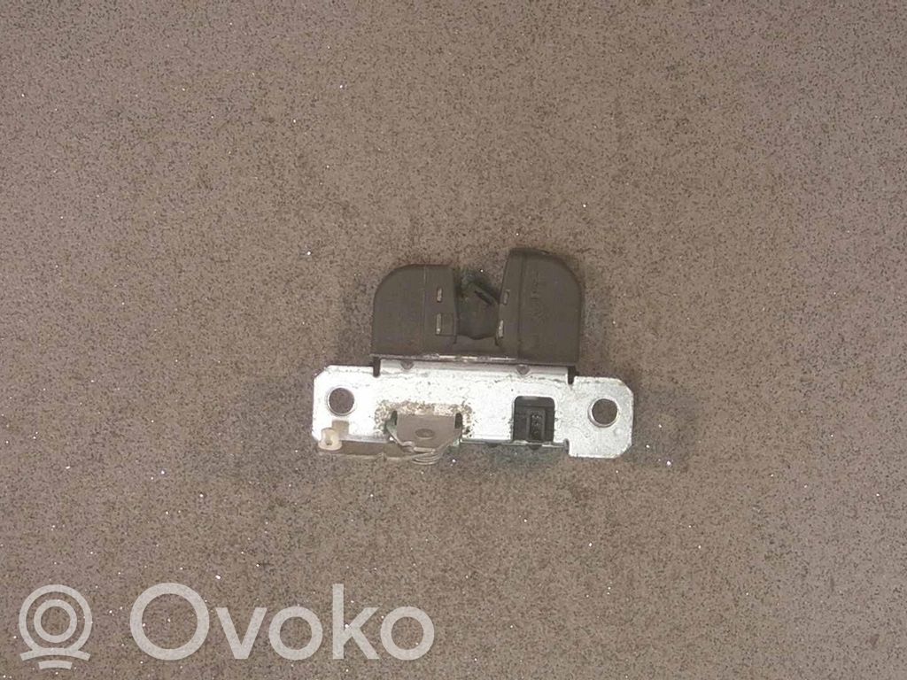 Seat Ibiza III (6L) Zamek drzwi tylnych samochodów dostawczych 