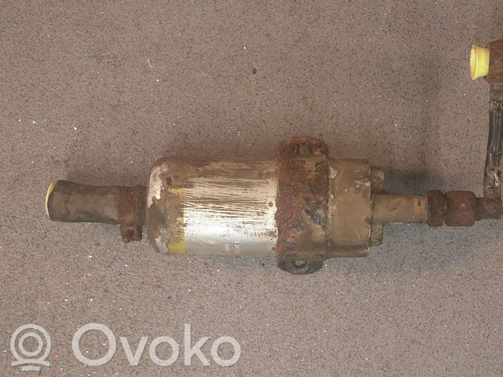 Bomba interna de combustible