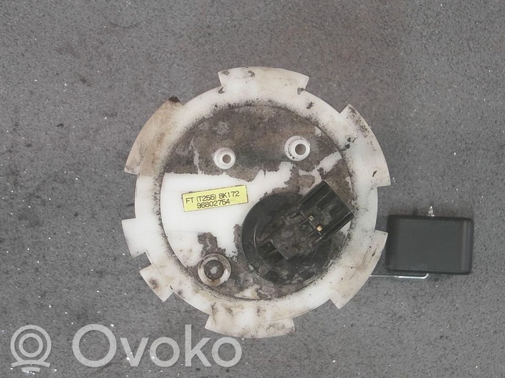 Chevrolet Aveo Pompa paliwa w zbiorniku 
