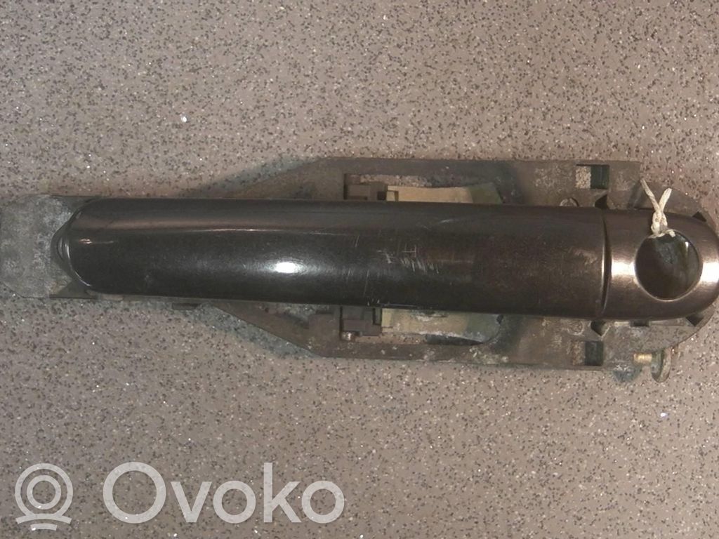 Volkswagen PASSAT B5 Etuoven ulkokahva 