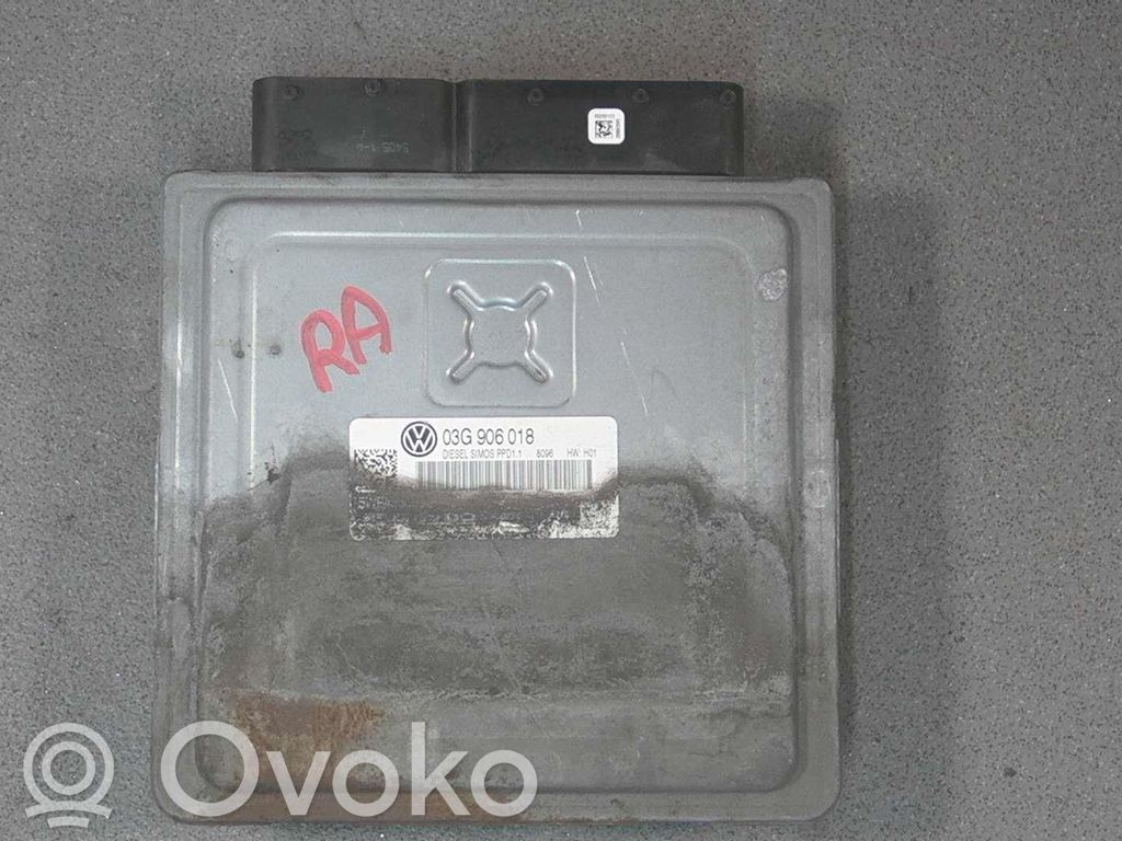 Unidad de control/módulo del motor   03G906018