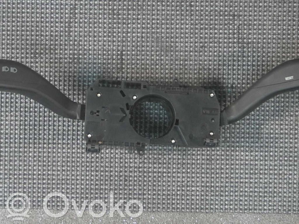 Volkswagen Polo Commodo, commande essuie-glace/phare 