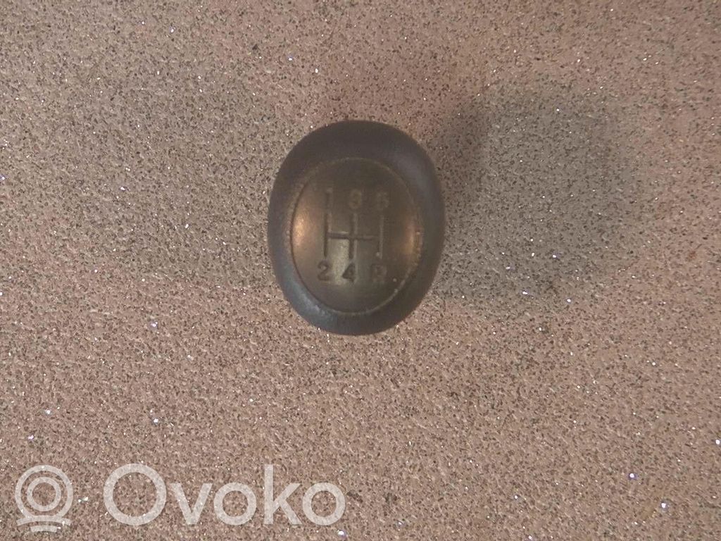 Hyundai i10 Pavarų perjungimo svirties apdaila (oda, bumbulas) 