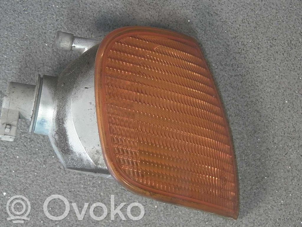 Volkswagen Polo III 6N 6N2 6NF Piloto intermitente delantero 