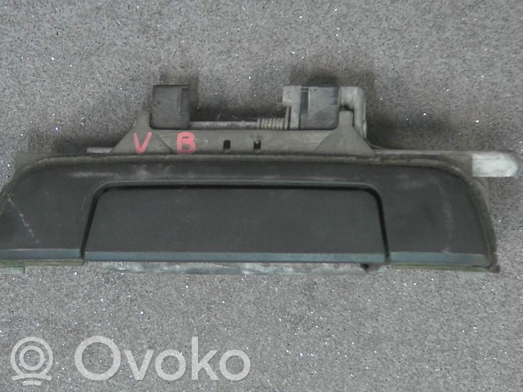 Etuoven ulkokahva