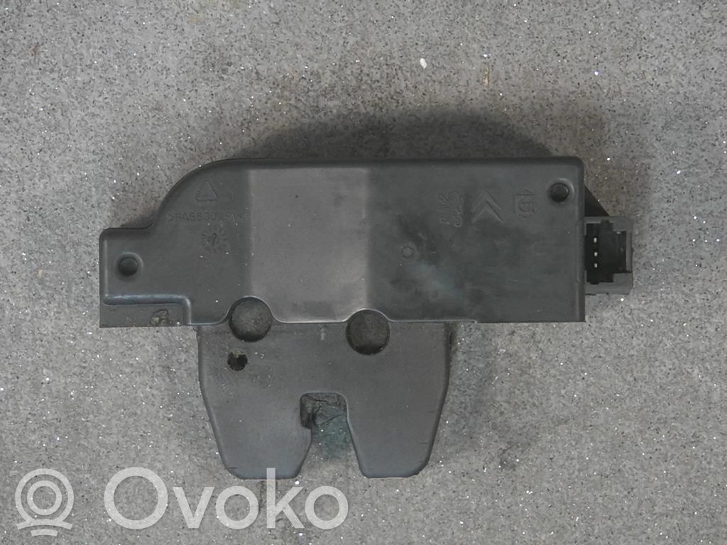 Motor de bloqueo de puertas   STCAR9646091580