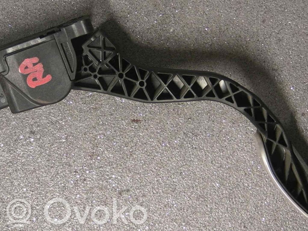 Peugeot 206 Педаль акселератора 