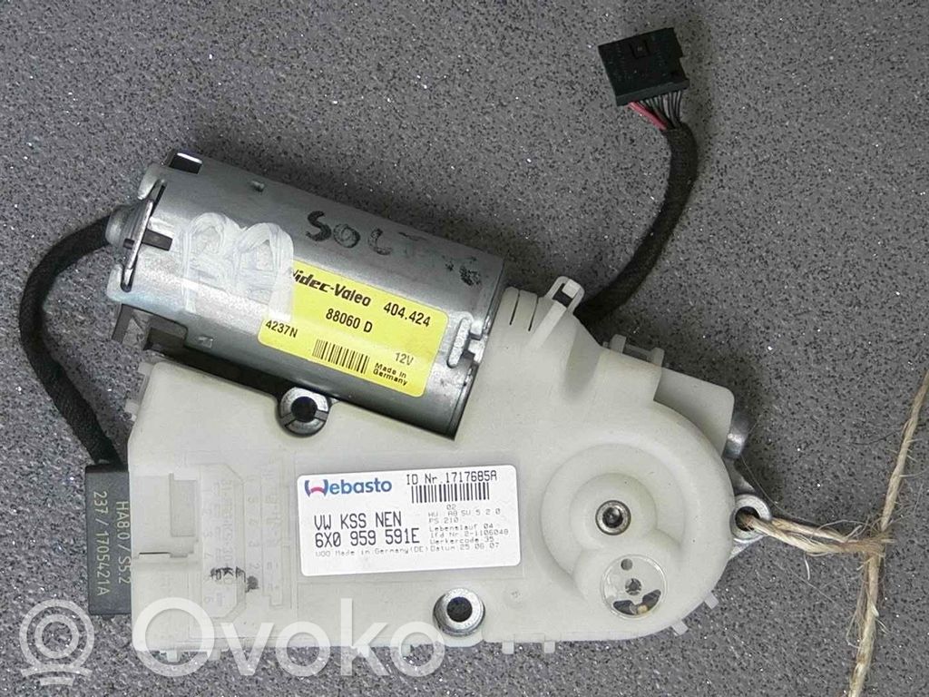 Skoda Fabia Mk1 (6Y) Silniczek szyberdachu 