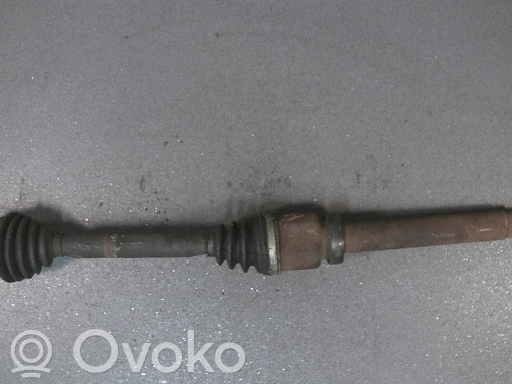 Front driveshaft   AUT
