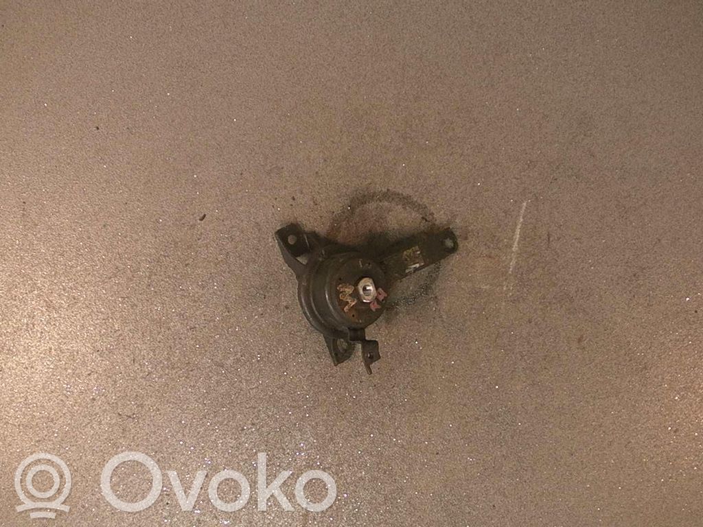 Toyota Corolla E110 Supporto della scatola del cambio 