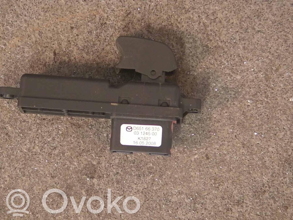 Interruptor del elevalunas eléctrico   D65166370