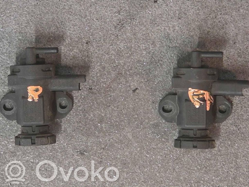 Válvula de vacío   2STK9635704380