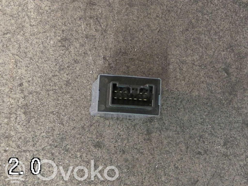 Door central lock control unit/module   BJ3F67830B